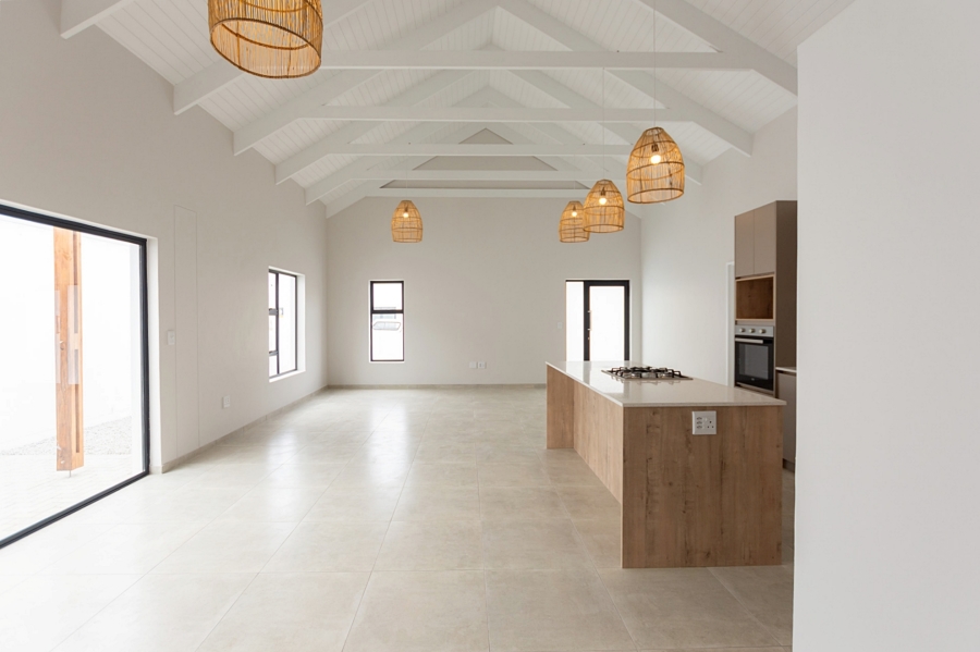 3 Bedroom Property for Sale in Brittania Beach Estate Western Cape